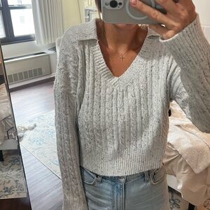 VERY SOFT sweater with collar
